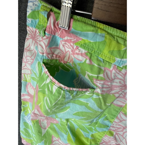 Lilly Pulitzer Capri Shorts Women's Size 12 Tropical Floral Print Cotton Pockets - Picture 7 of 11